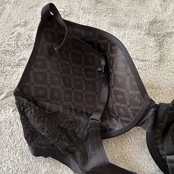 Victoria's Secret Bra 36D Biofit Demi Uplift Underwire Black - Picture 3 of 4